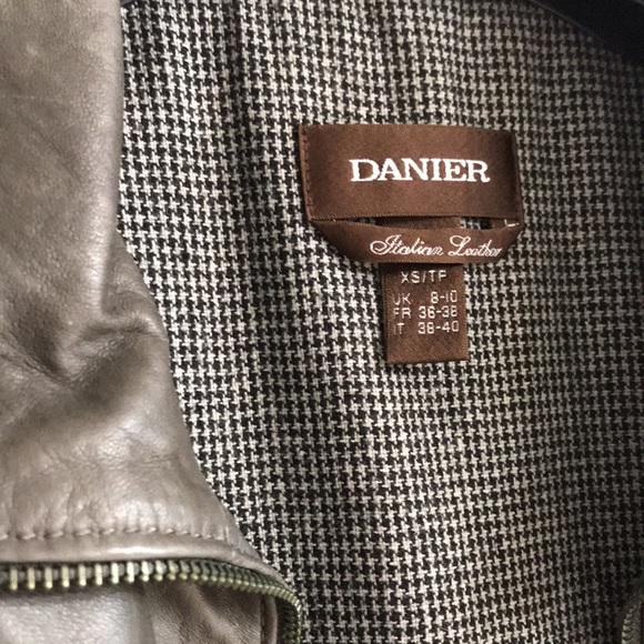 Danier Leather Jacket; Italian Leather; Lightly Distressed; Moto Style; Size XS - Picture 3 of 16